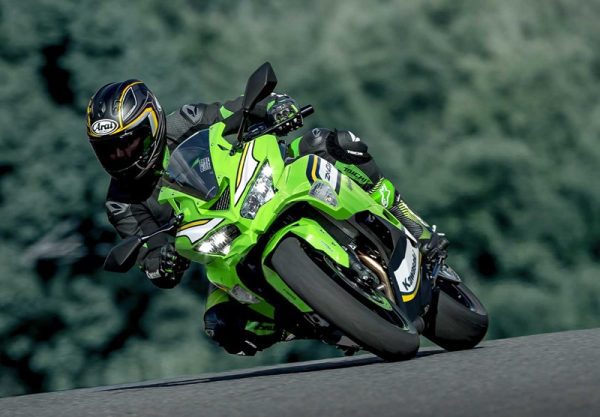 NINJA ZX-4R - Image 4